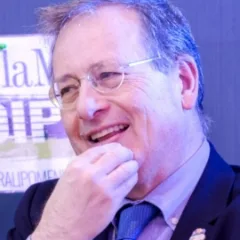 Enzo Battarra